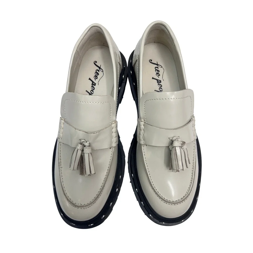 Free People Lug Sole Loafers Womens 7.5 Cream Excellent Studded Tassel Platform